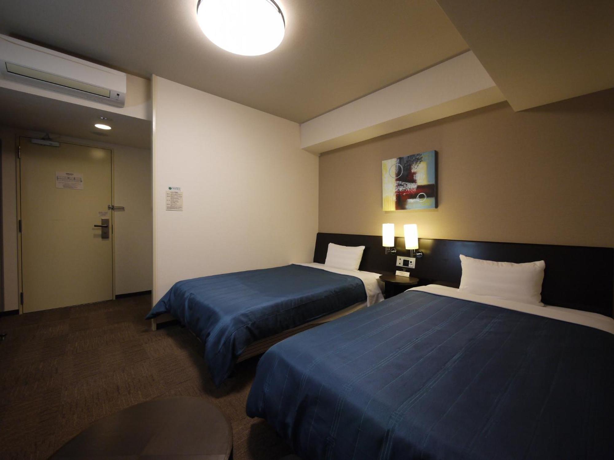 Hotel Route-Inn Hisai Inter Tsu Ngoại thất bức ảnh